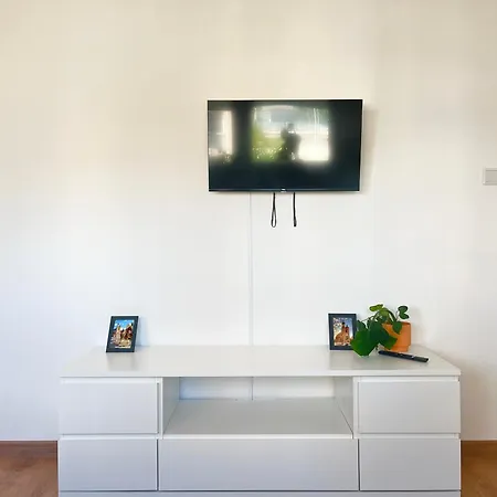 With Private Kitchen In The Heart Of Krakow, Center