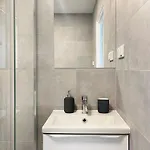 With Private Kitchen In The Heart Of Krakow, Center Appartement Cracovie
